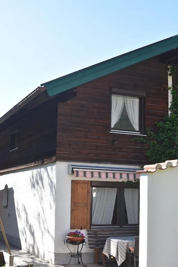Ferienhaus Lipp 미텐발트 아파트